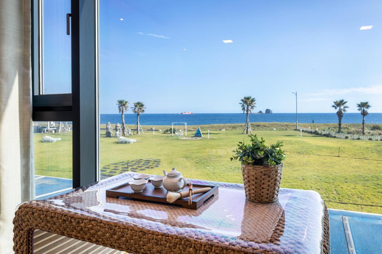 Sun And Moon Resort Seogwipo Bagian luar foto