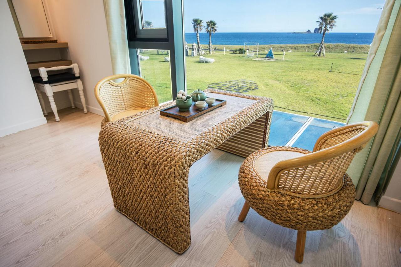 Sun And Moon Resort Seogwipo Bagian luar foto