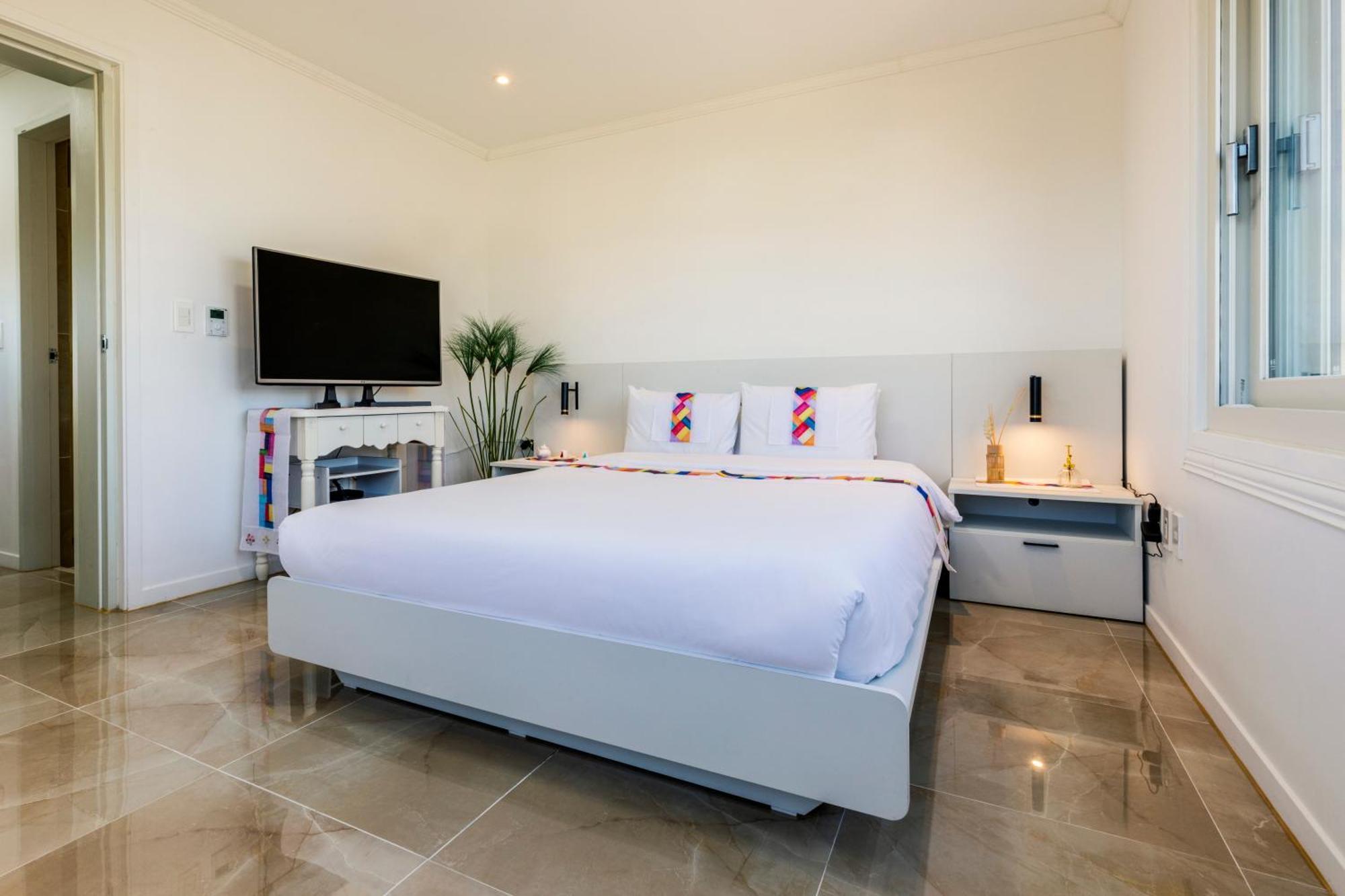 Sun And Moon Resort Seogwipo Bagian luar foto