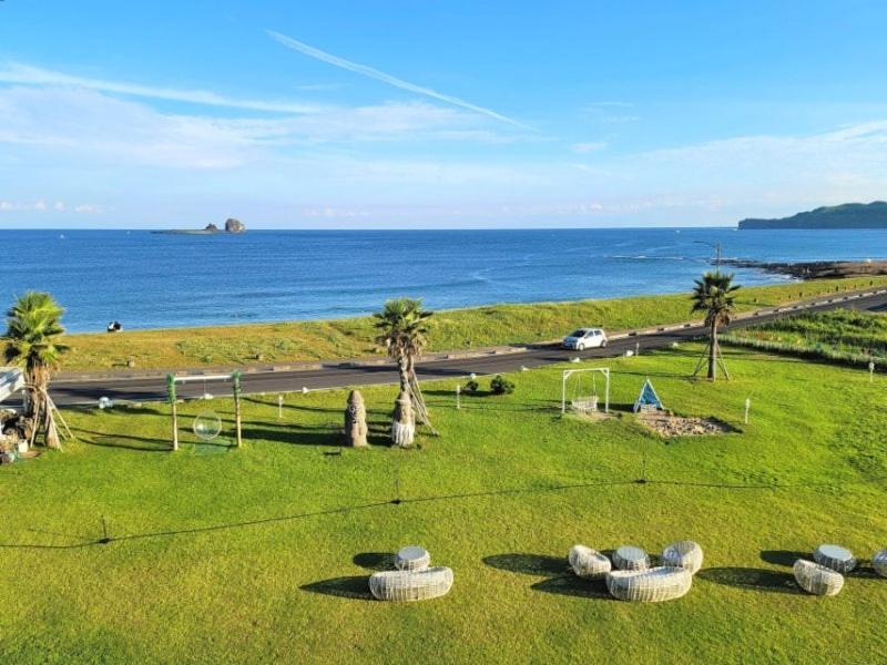 Sun And Moon Resort Seogwipo Bagian luar foto