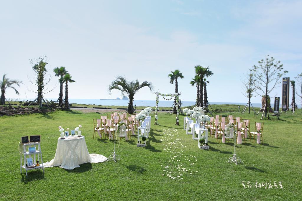 Sun And Moon Resort Seogwipo Bagian luar foto