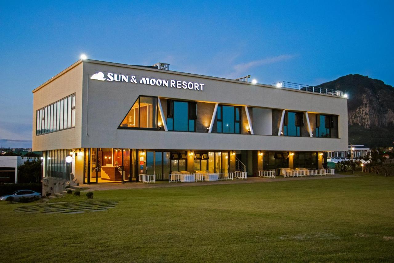 Sun And Moon Resort Seogwipo Bagian luar foto