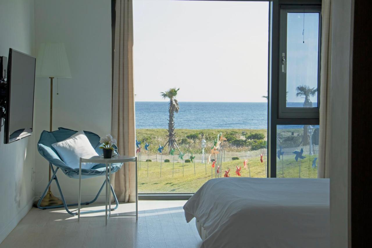 Sun And Moon Resort Seogwipo Bagian luar foto