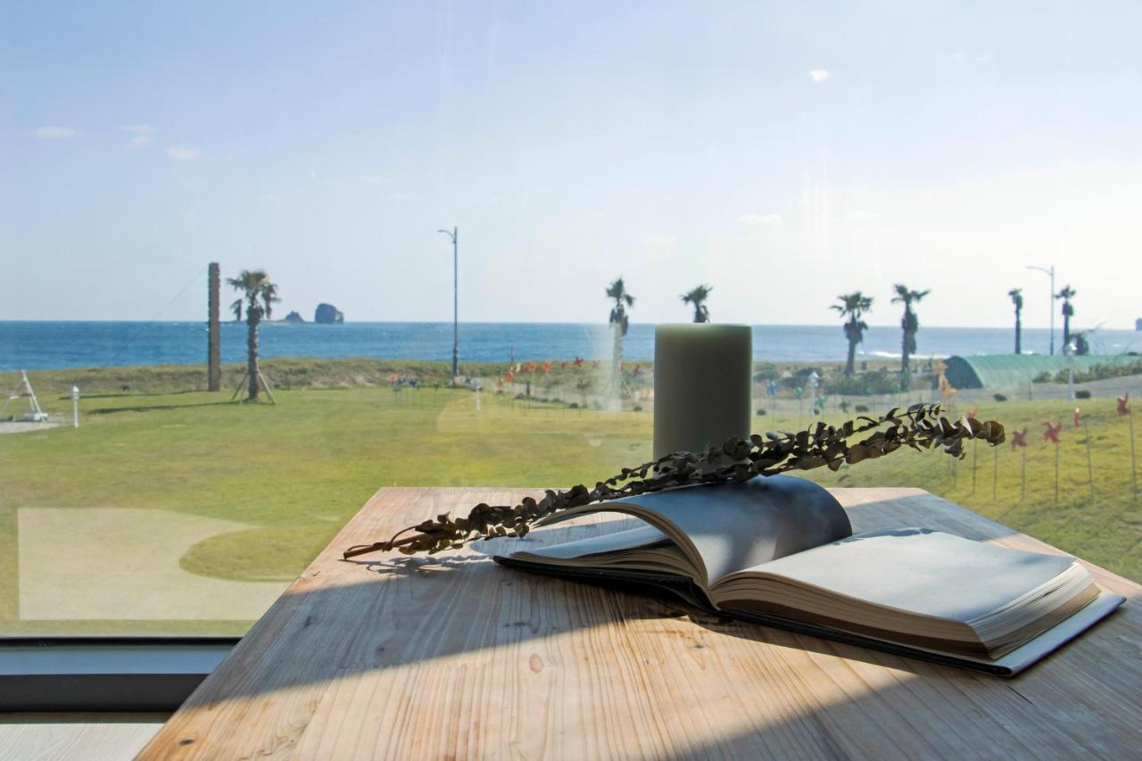 Sun And Moon Resort Seogwipo Bagian luar foto
